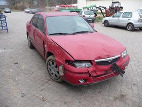Mazda 626 GF/GW 1.9 mit Unfallschaden