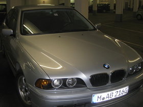 BMW 520i (E39) autom., silber, Garagenwagen, akt. Inspektion