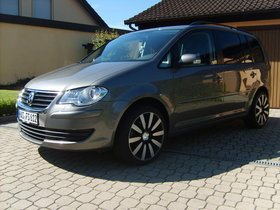 VW Touran 1.4 TSI United + Navi + 7 Sitze + Climatr + SHZ