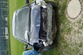 Toyota Yaris Unfallfahrzeug