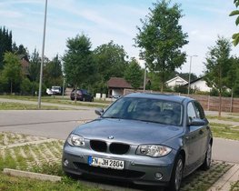 BMW 118i - TÜV Neu / Scheckheft / Zustand wie Neu