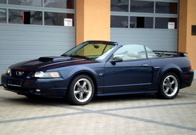 FORD Mustang V8 Cabrio GT Premium  TOP-ZUSTAND