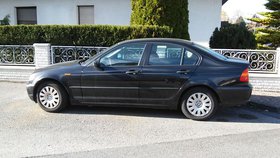 BMW 316i  safir-schwarz metallic  3/2002