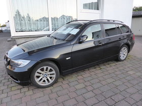BMW 320d Touring / Black Sapphire Metallic/ Sehr guter Zustand/ Diplomatenwagen