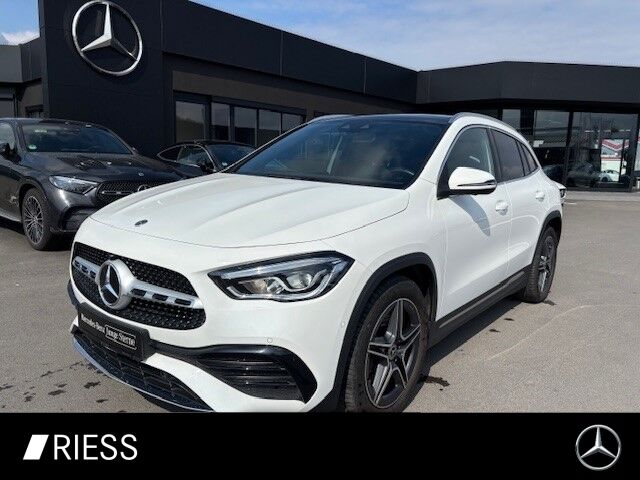 Mercedes-Benz GLA 250 AMG Sport Ambi 19