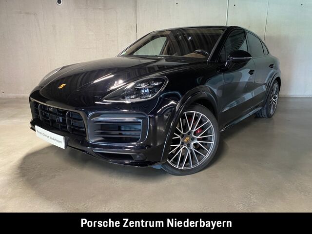Porsche Cayenne GTS Coupe | Lenkung | |