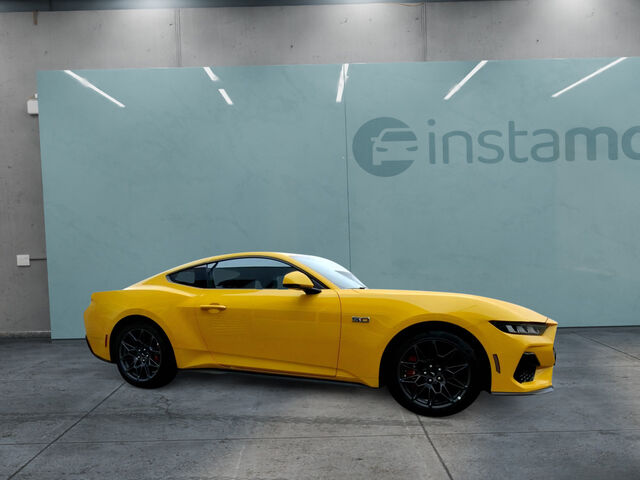 Second hand Ford Mustang GT