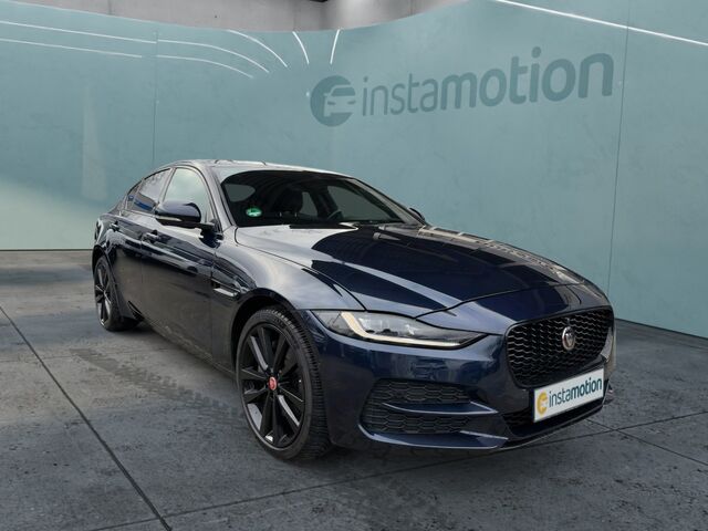 Jaguar XE D200 AWD HSE Black-Pack