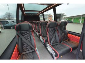 MERCEDES-BENZ Sprinter 519 ( SkyLite mit Glasdach ) VIP Bus Neuwagen Verkauf