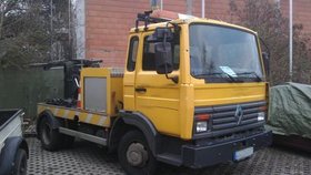 Renault RVI (F) Abschleppwagen